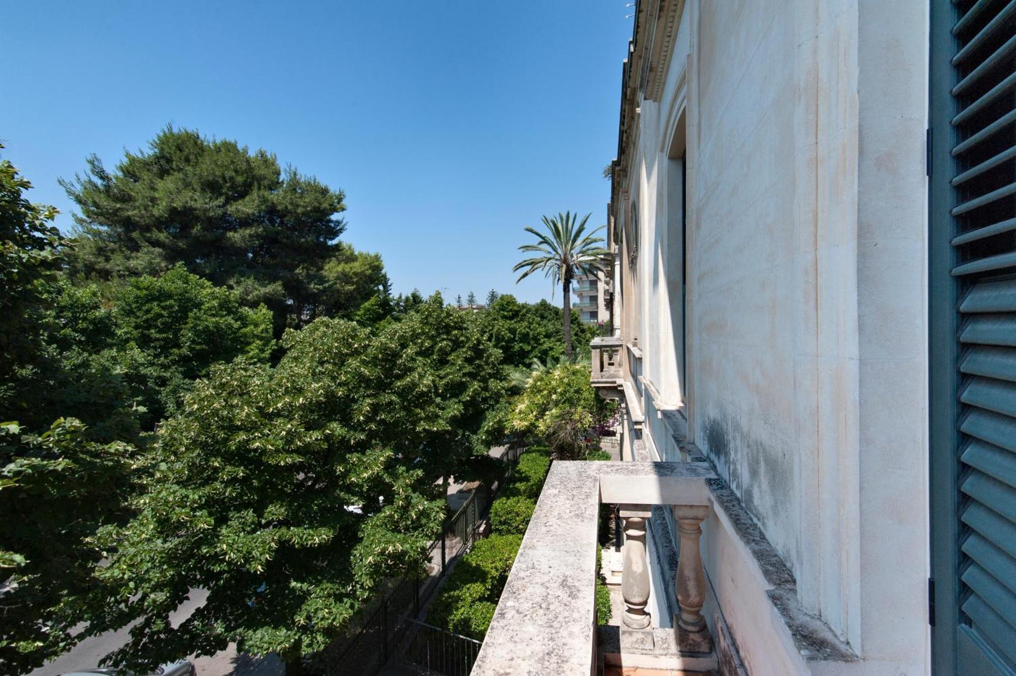 Suite San Biagio Лече Екстериор снимка